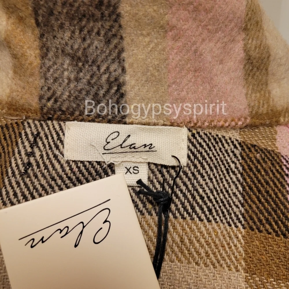$120 Elan Plaid Cropped Flannel Cropped Jacket